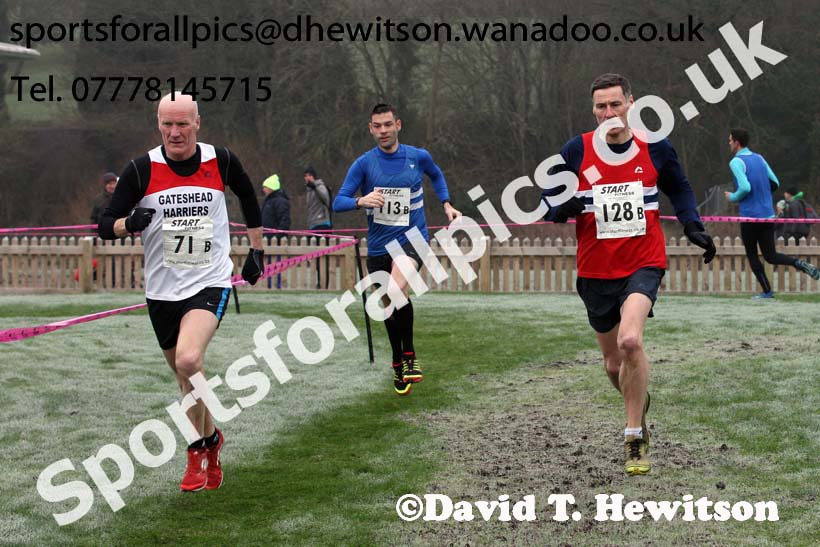 Veterans race, Durham Cathedral Cross Country Relays. Photo: David T. Hewitson/Sports for All Pics
